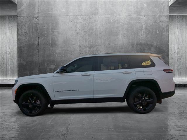 new 2025 Jeep Grand Cherokee car, priced at $47,689