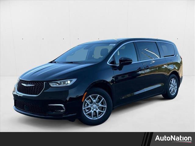 new 2026 Chrysler Pacifica car, priced at $39,441