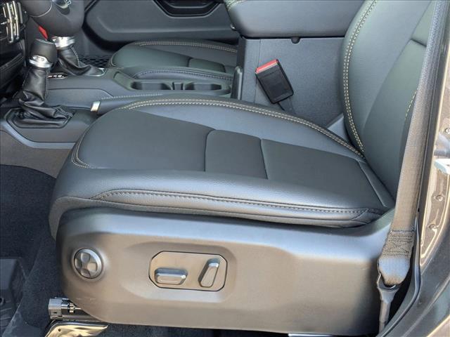 new 2025 Jeep Gladiator car, priced at $49,908