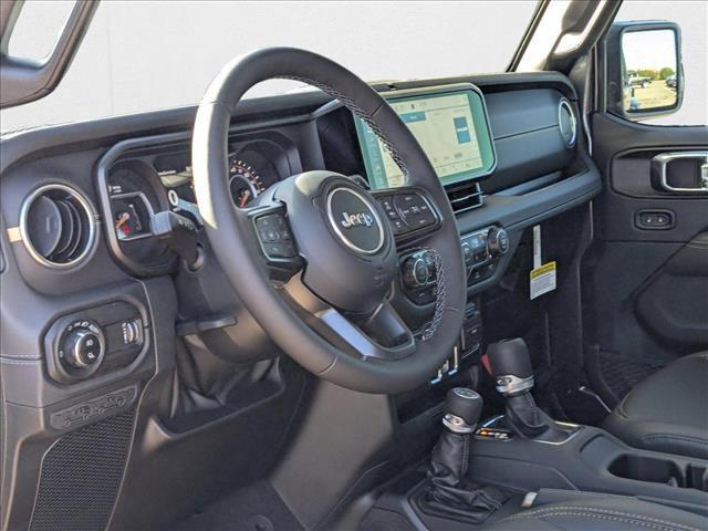 new 2025 Jeep Gladiator car, priced at $39,913
