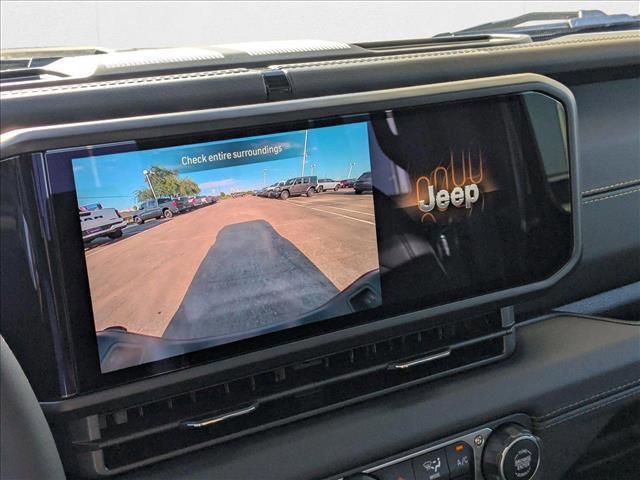 new 2025 Jeep Gladiator car, priced at $39,913
