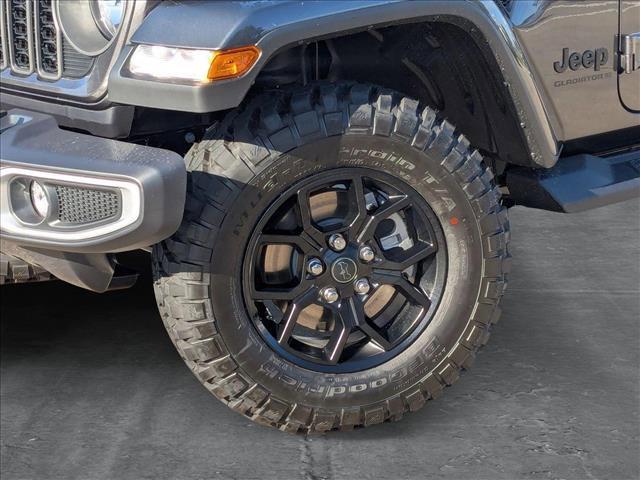 new 2025 Jeep Gladiator car, priced at $39,245
