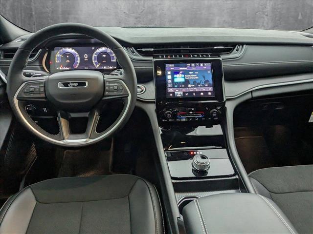 new 2025 Jeep Grand Cherokee L car, priced at $39,652