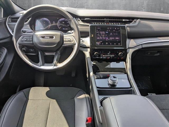 new 2025 Jeep Grand Cherokee L car, priced at $37,054