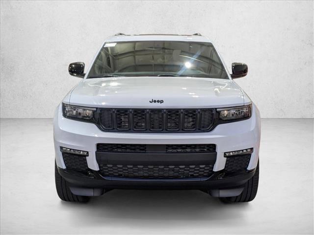 new 2025 Jeep Grand Cherokee car, priced at $43,811