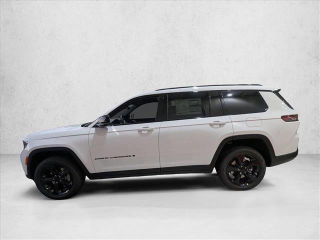new 2025 Jeep Grand Cherokee car, priced at $43,811