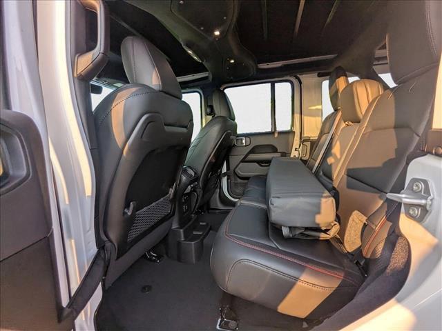 new 2025 Jeep Wrangler car, priced at $67,684