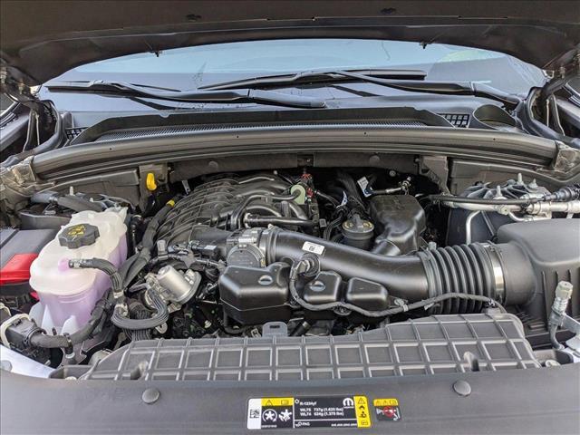 new 2025 Jeep Grand Cherokee car, priced at $37,054