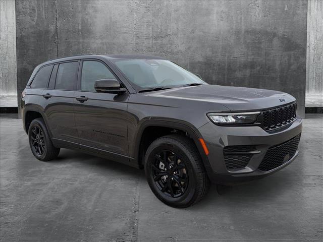 new 2025 Jeep Grand Cherokee car, priced at $37,554