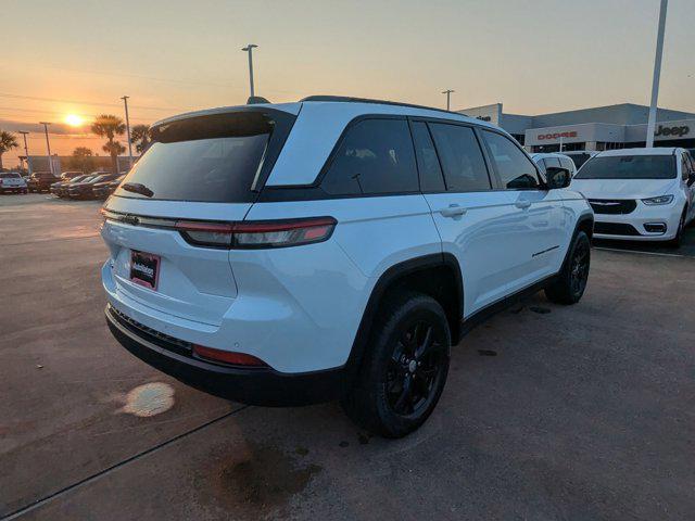 new 2025 Jeep Grand Cherokee car, priced at $37,087