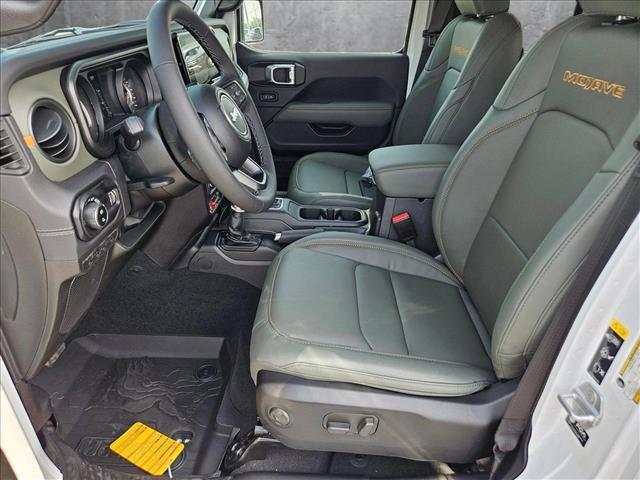 new 2025 Jeep Gladiator car, priced at $49,128