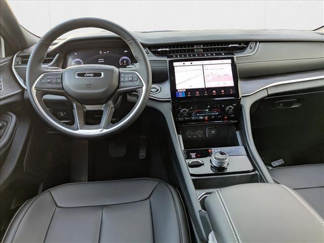 new 2025 Jeep Grand Cherokee car, priced at $45,037