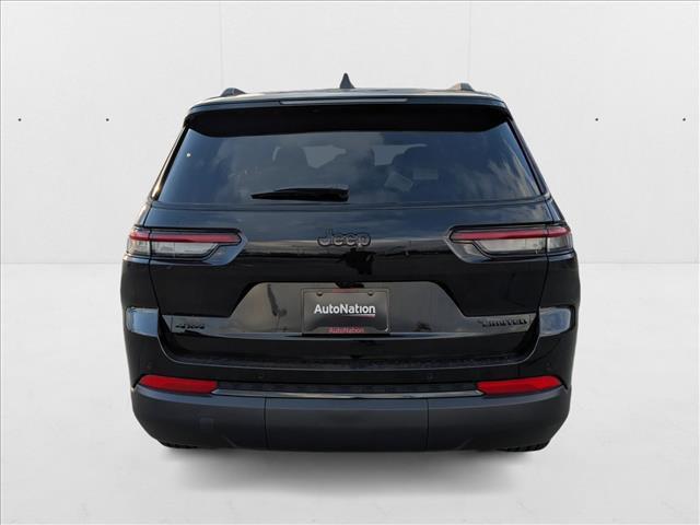 new 2025 Jeep Grand Cherokee car, priced at $45,037