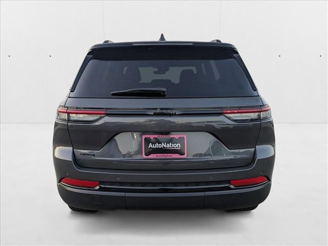 new 2025 Jeep Grand Cherokee car, priced at $38,370