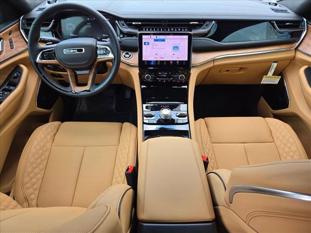 new 2025 Jeep Grand Cherokee car, priced at $57,642