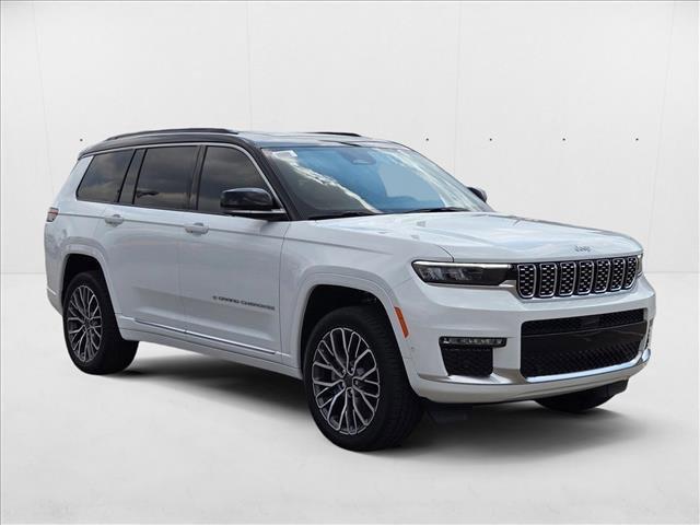 new 2025 Jeep Grand Cherokee car, priced at $57,642