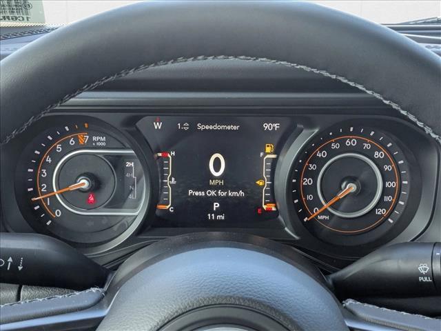 new 2025 Jeep Gladiator car, priced at $44,740