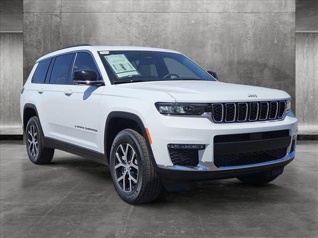 new 2024 Jeep Grand Cherokee car, priced at $43,453