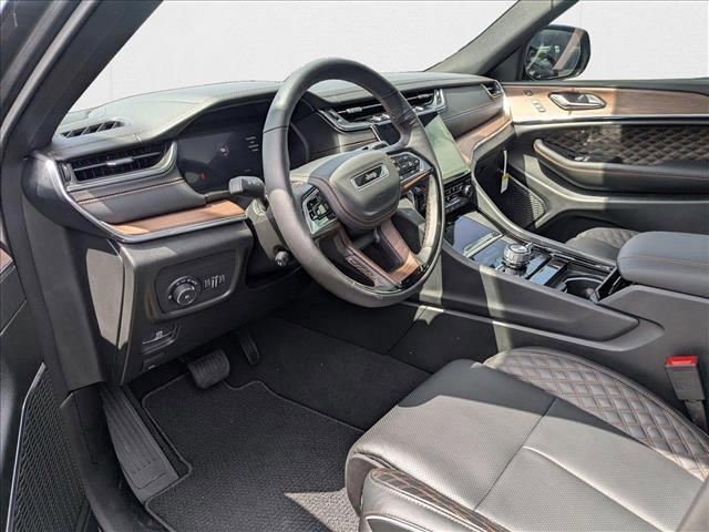 new 2025 Jeep Grand Cherokee car, priced at $56,945