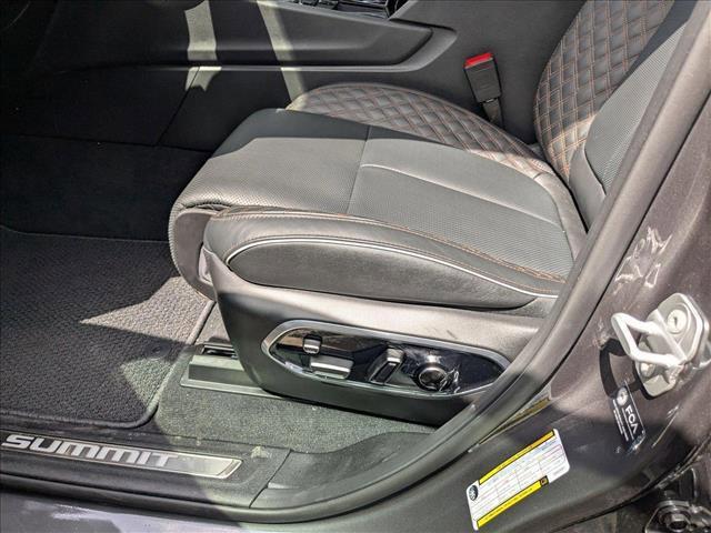 new 2025 Jeep Grand Cherokee car, priced at $56,945