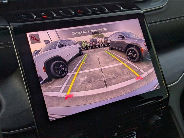 new 2025 Jeep Grand Cherokee car, priced at $42,300