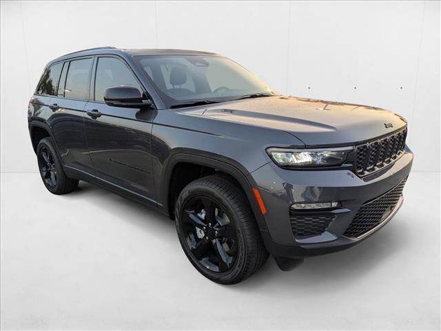 new 2025 Jeep Grand Cherokee car, priced at $42,300