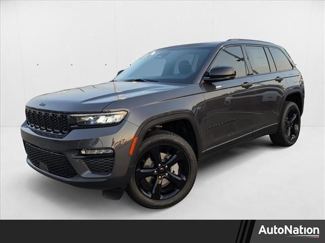 new 2025 Jeep Grand Cherokee car, priced at $42,300