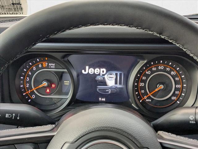 new 2025 Jeep Gladiator car, priced at $43,739