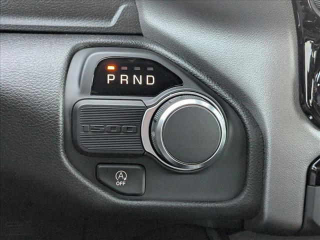 new 2025 Ram 1500 car, priced at $41,913