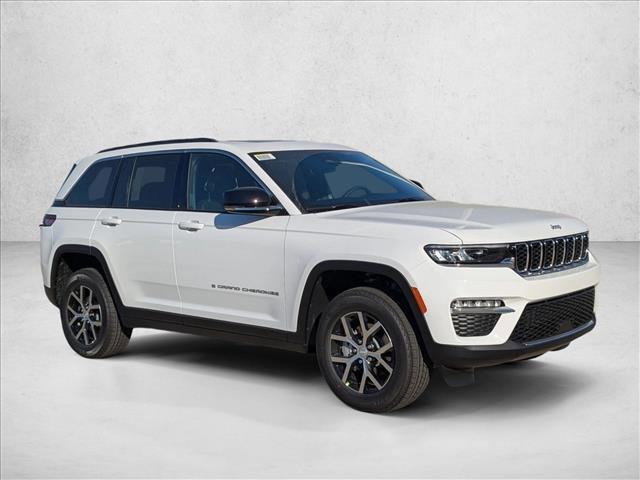 new 2025 Jeep Grand Cherokee car, priced at $41,741