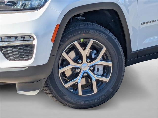 new 2025 Jeep Grand Cherokee car, priced at $41,741