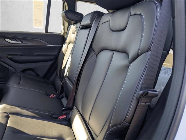 new 2025 Jeep Grand Cherokee car, priced at $41,741