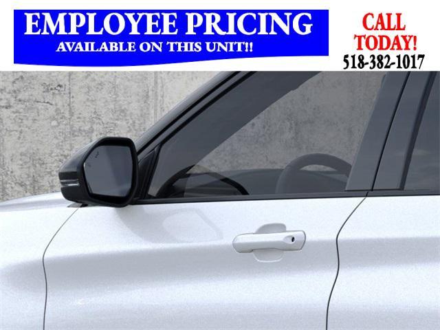 new 2025 Ford Explorer car, priced at $54,637