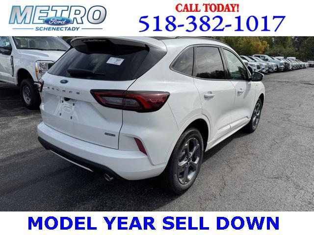 new 2024 Ford Escape car, priced at $30,300