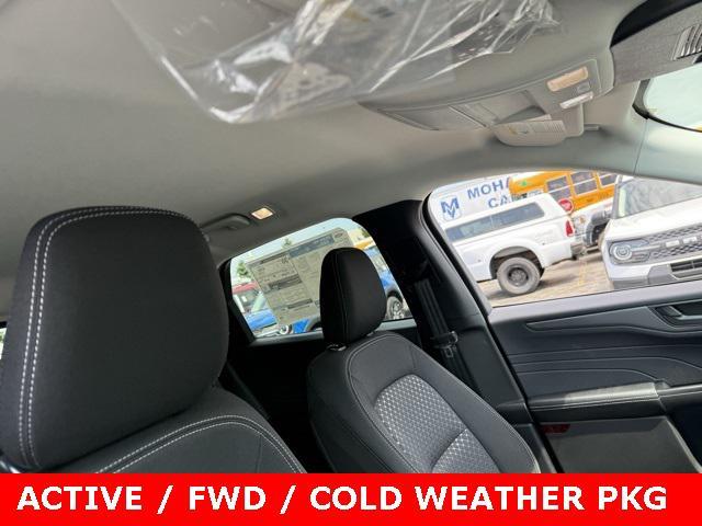 new 2025 Ford Escape car, priced at $27,500