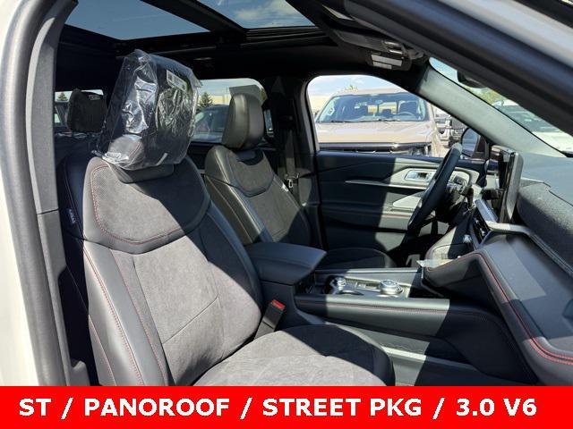 new 2025 Ford Explorer car, priced at $58,500