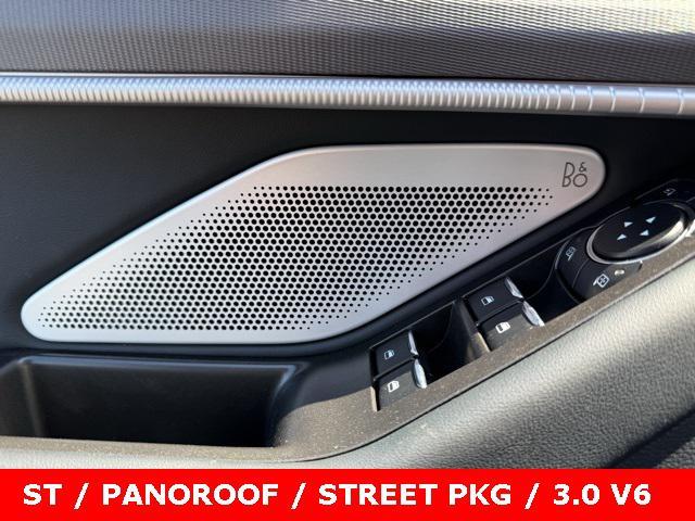 new 2025 Ford Explorer car, priced at $58,500