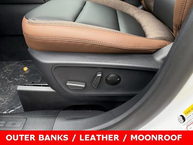 new 2025 Ford Bronco Sport car, priced at $37,000