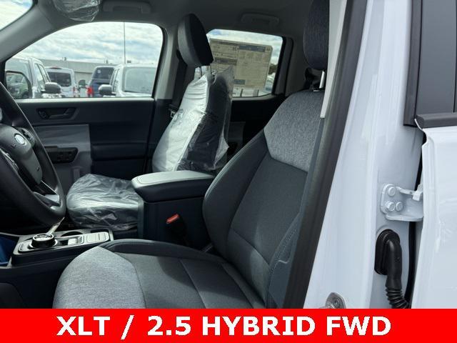 new 2025 Ford Maverick car, priced at $31,900