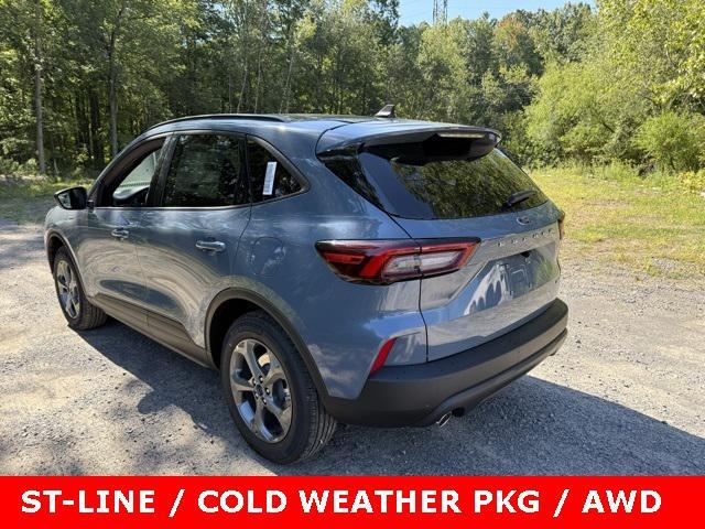 new 2025 Ford Escape car, priced at $31,800