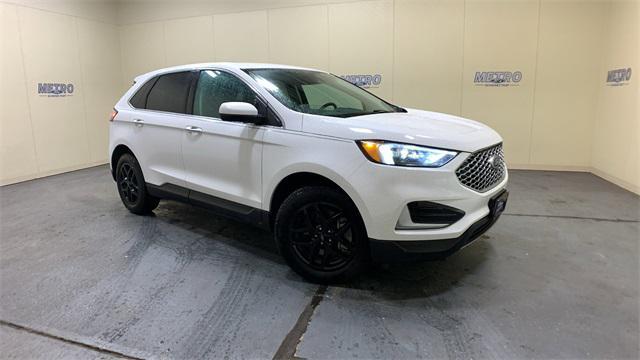 used 2024 Ford Edge car, priced at $32,400