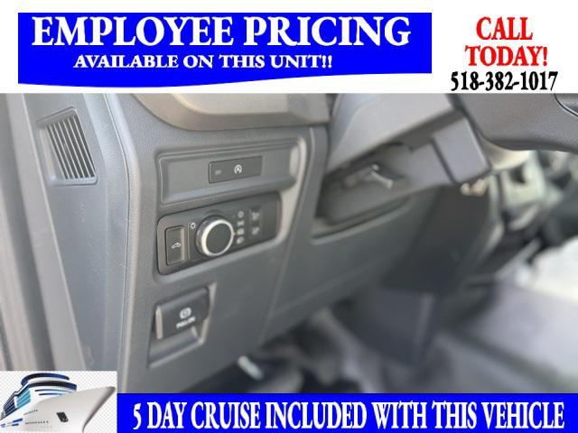 new 2025 Ford F-150 car, priced at $36,959