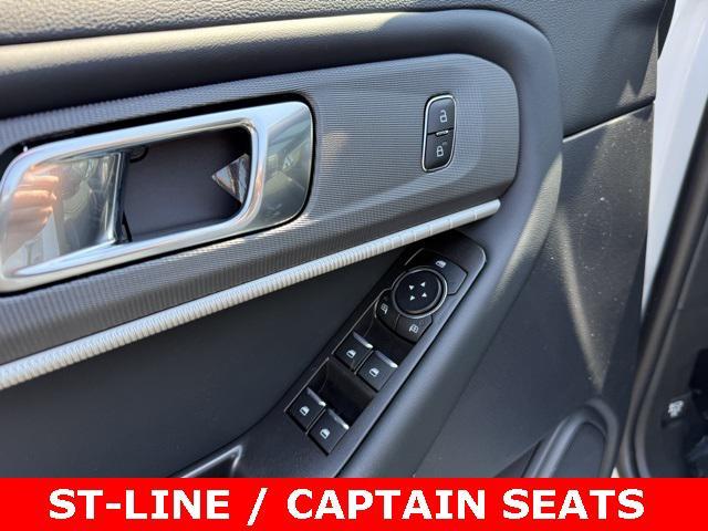 new 2025 Ford Explorer car, priced at $44,500