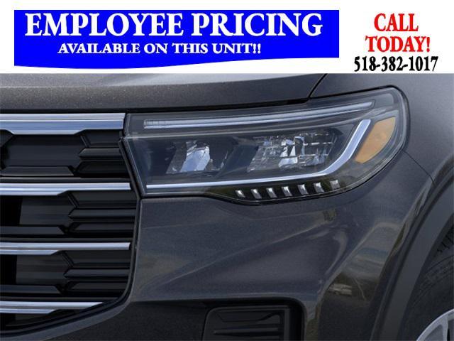 new 2025 Ford Explorer car, priced at $38,223