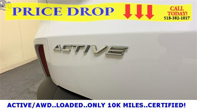 used 2024 Ford Escape car, priced at $25,700