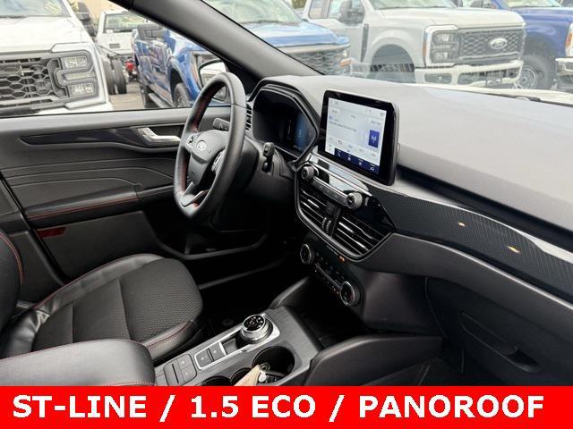new 2025 Ford Escape car, priced at $30,000