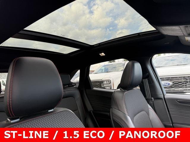 new 2025 Ford Escape car, priced at $30,000