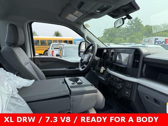 new 2025 Ford F-350 car, priced at $58,000