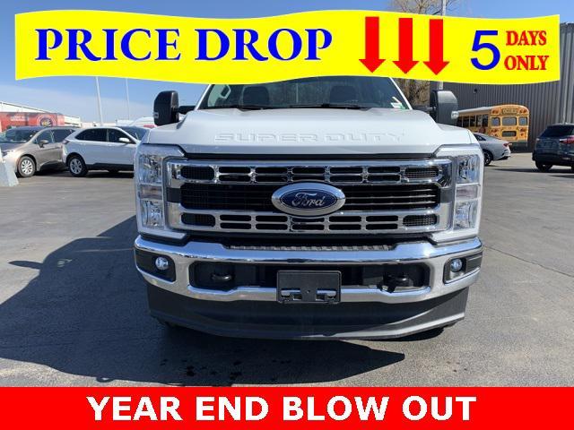 new 2024 Ford F-350 car, priced at $60,500
