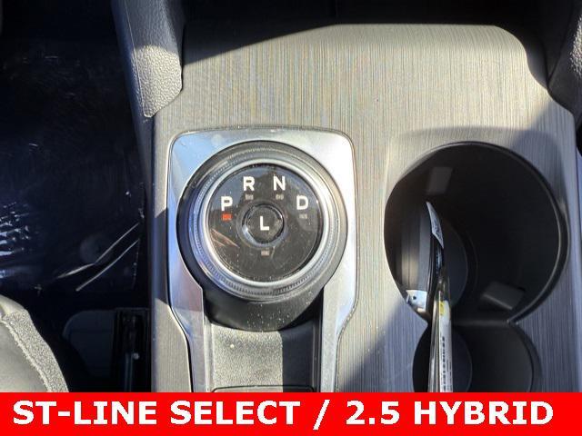 new 2025 Ford Escape car, priced at $31,000